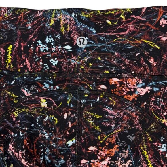 LULULEMON Invigorate High-Rise Tight 25" Sz 2 Foliage Overlay Multi - Picture 9 of 10